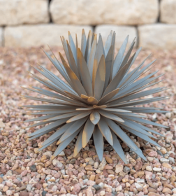 Yucca Sculpture by Desert Steel